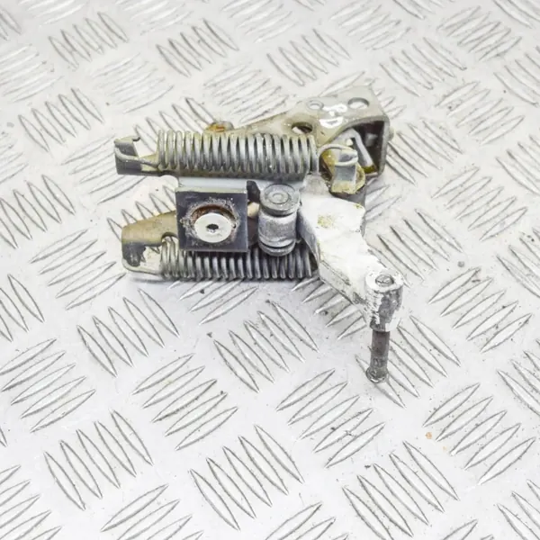 OEM 1077200016 Voorrechter Deurbegrenzer Mercedes SL image 6