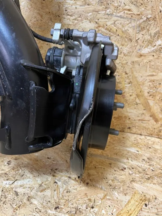 Poutre d'essieu arrière OEM 48530-0DJ90 Toyota Yaris IV image 7