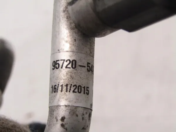 Klimaleitung Suzuki OE OEM 95720-54P10 Gebraucht image 3