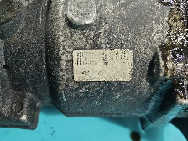 Brandstofpomp Ford Focus MK1 1.8 TDCI R9044Z016A image 2