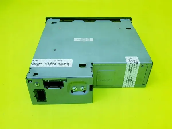 CD-vaihtaja Lukija OEM 4E0035111A Audi A6 C6 image 6