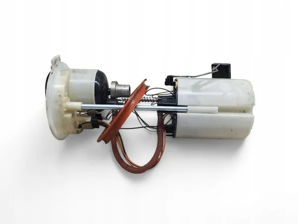 Brandstofpomp Audi Q5 SQ5 2015 image 4