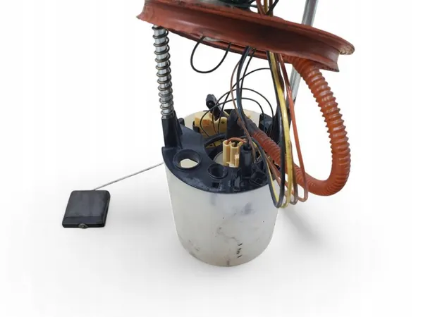 Brandstofpomp Audi Q5 SQ5 2015 image 5