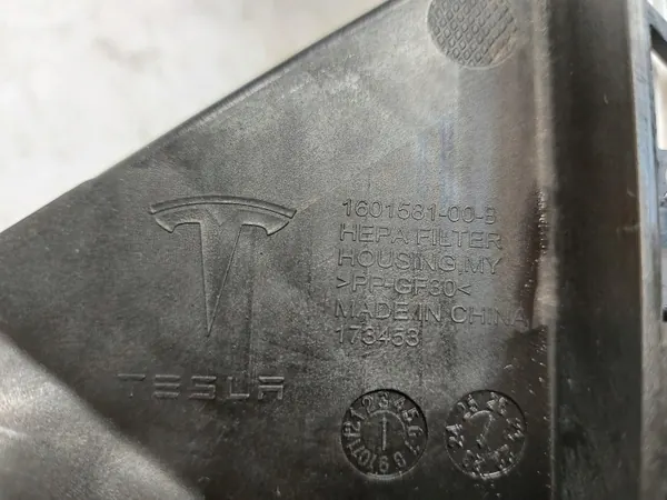 Carcaça Filtro Cabine Tesla OEM 1601581-00-B image 3