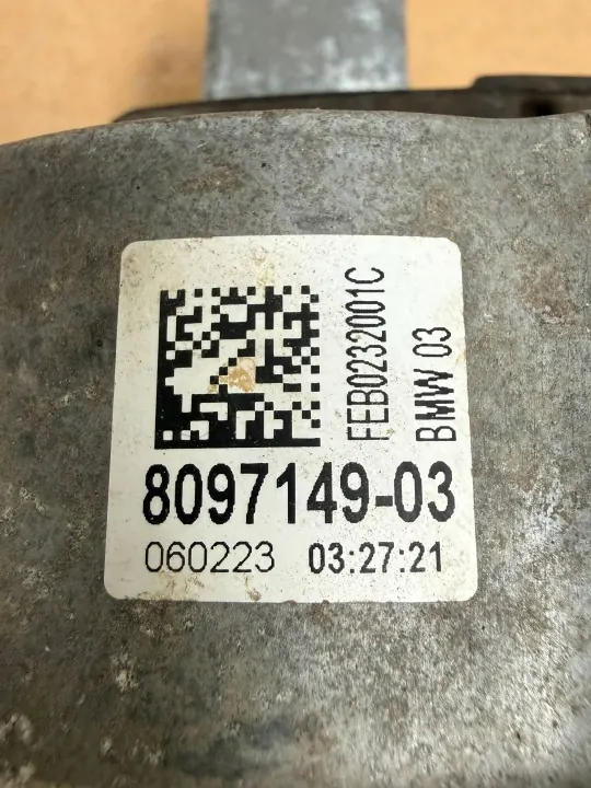 BMW Moottorin Kiinnike Vasen OEM 8097149 M3 G80 M4 G82 image 3