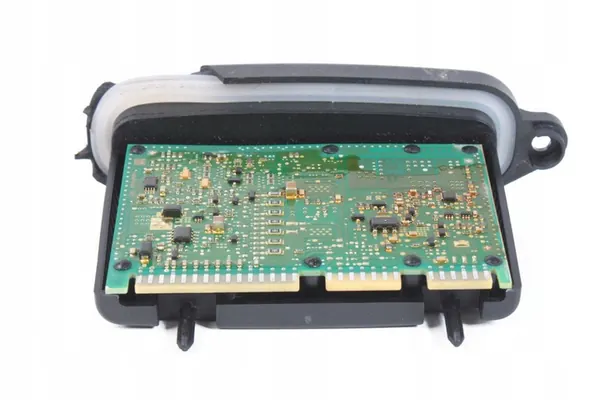 BMW F20 F21 Ljusstyrningsmodul TMS 7304063 image 3