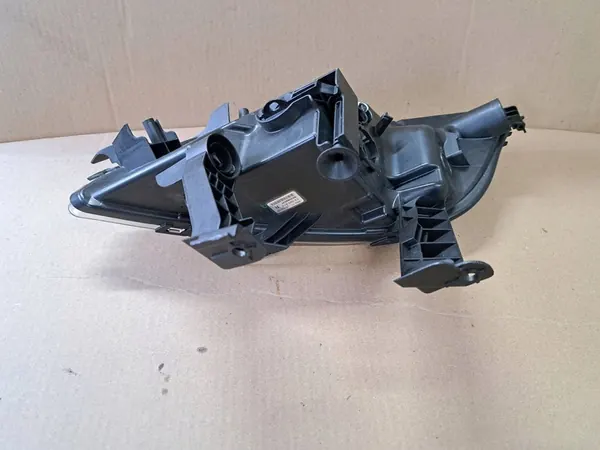 Farol Opel Astra IV Direito image 6