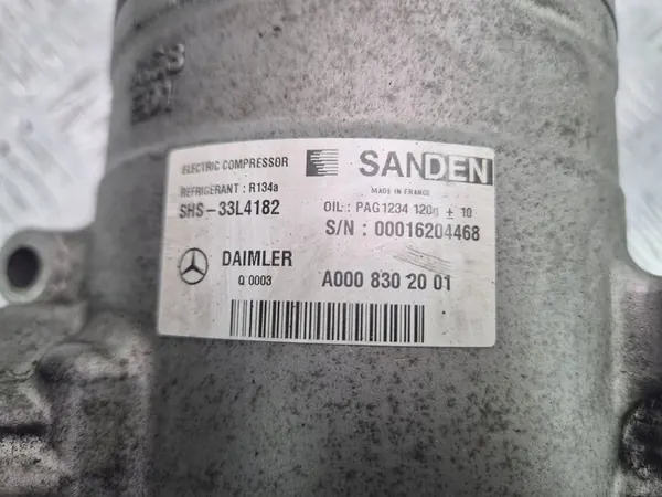 Compresor de aire acondicionado Mercedes W222 S400 Hybrid A0008302001 image 6