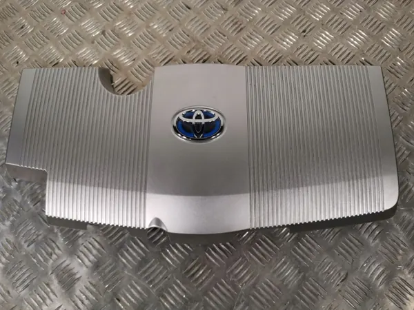 Toyota Prius Motorabdeckung OEM FBZ4846 - Gebraucht image 2