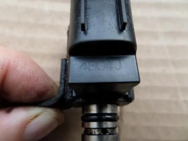 Gebrauchtes Toyota Öldruckventil - OEM Teil image 7