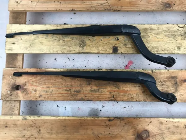 Framrengöringsarm fram Discovery 3 / Discovery 4 image 1