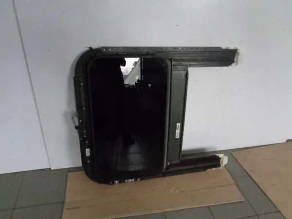 Toit Ouvrant Porsche Cayenne OEM 7P5877021 image 2