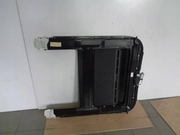 Toit Ouvrant Porsche Cayenne OEM 7P5877021 image 4