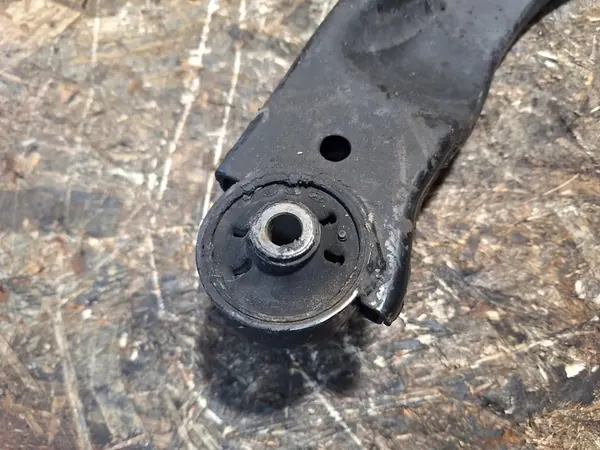 Braccio di controllo anteriore destro Hyundai i10 07-13 54501-0X000 image 3