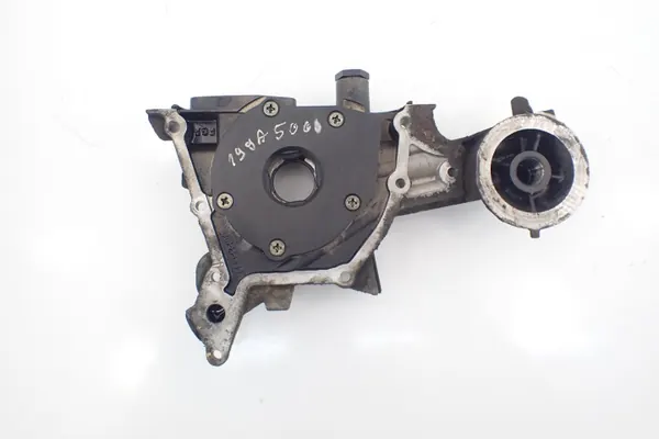 Öljypumppu OEM 46744429 1.9 JTD 8V moottorille image 3