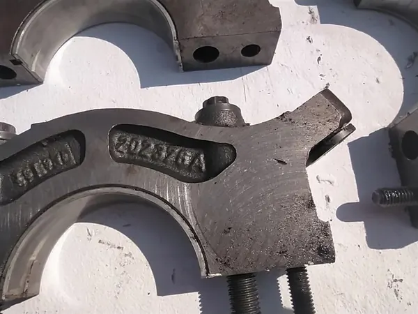 Suporte BMW 6 F12 4.4 5.0i N63 B44A 202376A image 2