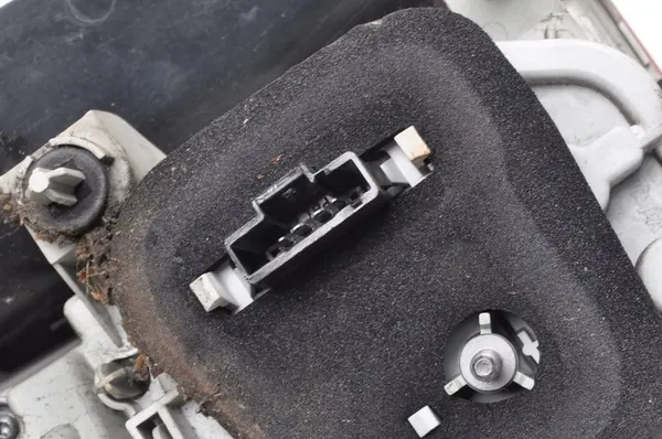 Luz Trasera Derecha 9678074380 Peugeot 2008 I image 7