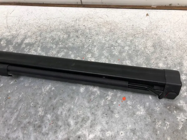 Persiana Maletero VW Golf VIII OEM 5H9861691 image 3