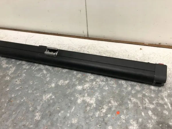 Persiana Maletero VW Golf VIII OEM 5H9861691 image 6