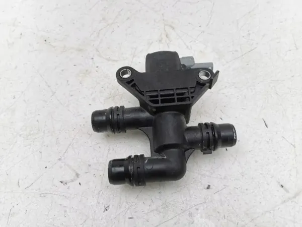 Válvula de líquido refrigerante Citroen C4 III e-C4 2021 OEM 9829266280 image 7