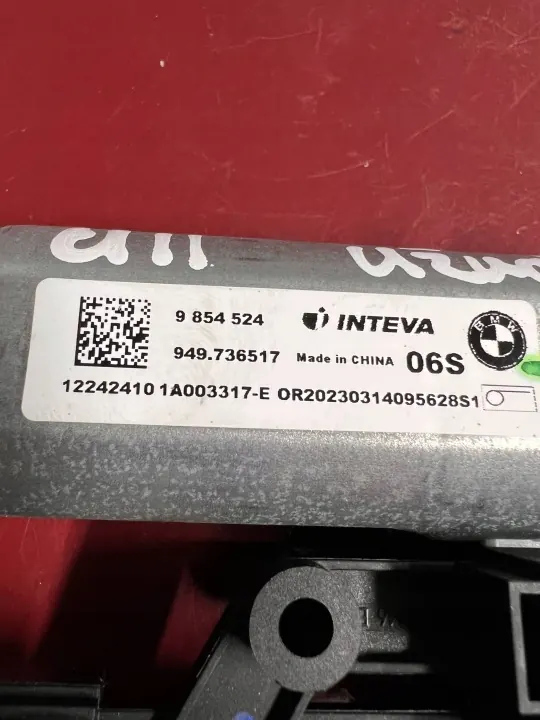 BMW OE 9854524 schuifdakmotor voor iX1 2023 image 3
