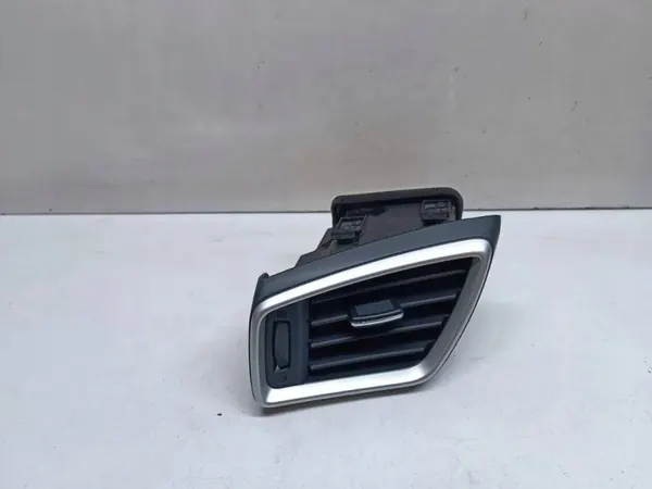 OEM E9895311100 Bouches d'aération tableau Nissan X-Trail image 2