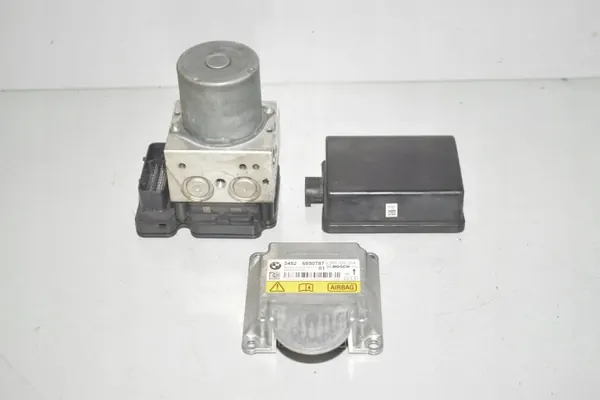 BMW-radarsensor OEM 6860182 - Gebruikte staat image 2