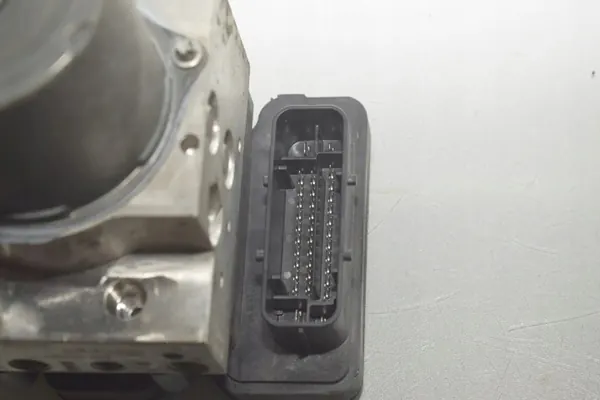 BMW-radarsensor OEM 6860182 - Gebruikte staat image 10