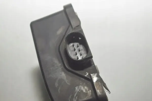 BMW-radarsensor OEM 6860182 - Gebruikte staat image 7