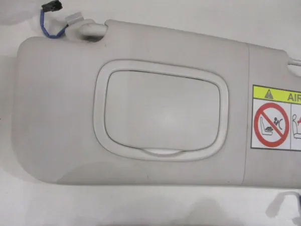 Visor direito OEM COE458 para Fiat 500X image 3
