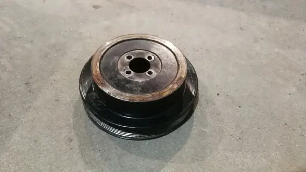 Wasserpumpen-Riemenscheibe OEM 1022001005 für Mercedes W124 image 2