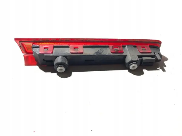 Troisième feu stop OEM 7H0945097B pour VW T5 image 3