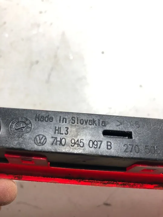 Troisième feu stop OEM 7H0945097B pour VW T5 image 9