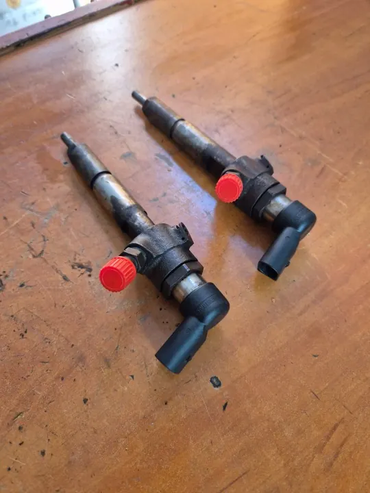 Inyector OEM 4M5Q-9F593-AD para Ford 1.8 TDCI image 3
