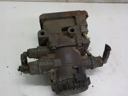 Soupape EBS Renault Premium DXi OEM 29828237 image 3