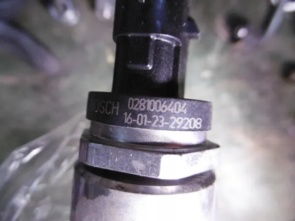 Sensor de pressão OEM 0281006404 para Kia 1.6/1.7 CRDi image 4