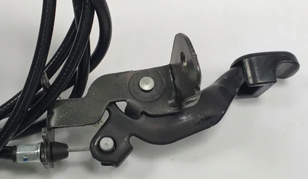 KIA Polttoaineklapi Vetonuppi - Käytetty OEM-osa image 3