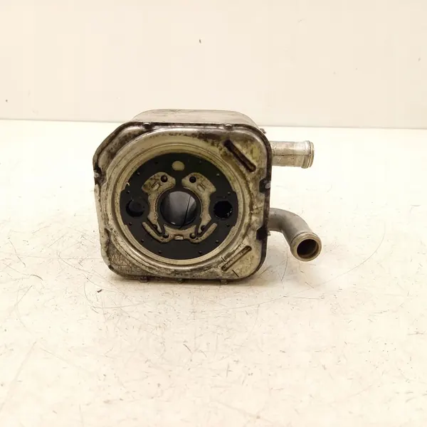 Oljefilterfäste AUDI A6 AVANT 2.5L diesel image 4