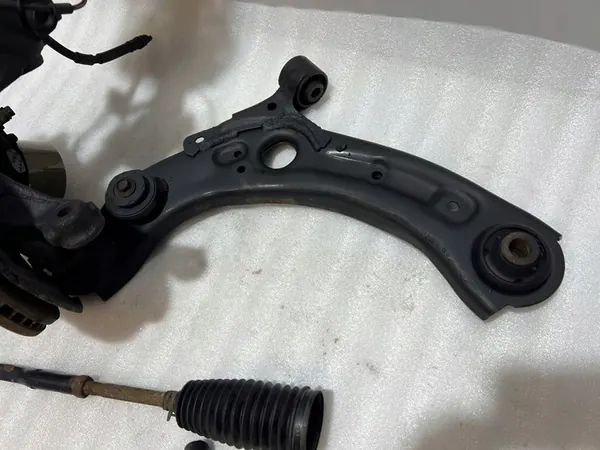 MAZDA 3 BP Sospensione Anteriore Sinistra 2021 OEM image 5