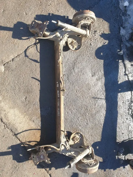Hinterachsschwinge OEM WÓZEK BELKA TYLNA OŚ image 3