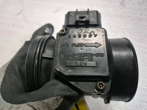Luftmassenmesser Ford Focus MK3 1.8 16V image 6