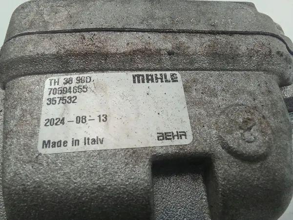 Termostaattikotelo Volvo V70 2005 70594655 image 4