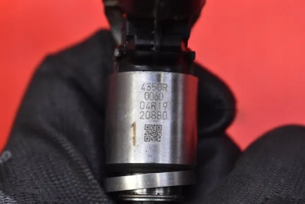 OEM 1426220277 Rampe d'injection pour Nissan Pulsar 1.2 image 9