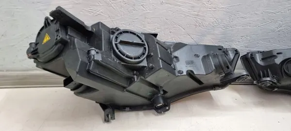 Faros Bi XENON Izquierda Derecha AUDI A4 B9 2016-2019 image 9