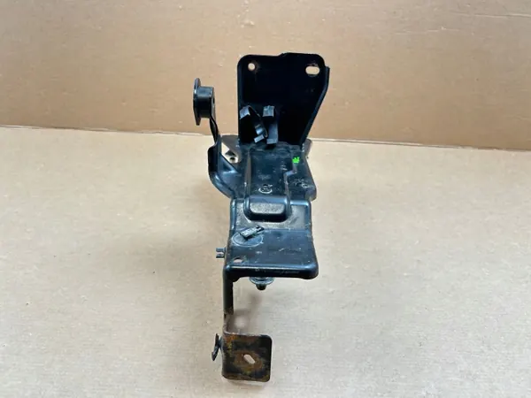 Suporte compressor suspensão ar eixo traseiro OEM MAM79836 image 5