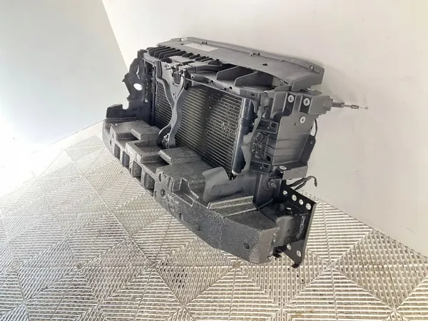 Vorderstoßstange Volkswagen Tiguan 2009 5N0805588D image 3