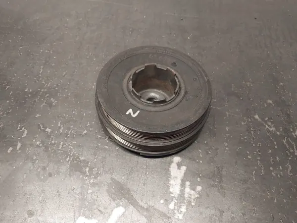 Polea cigüeñal OEM 11232247565 para BMW Serie 3 image 2