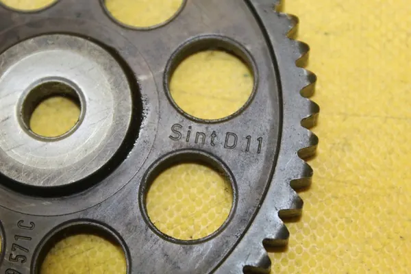 Volkswagen OE Zahnrad 03F109571C image 5