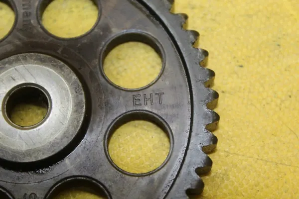 Volkswagen OE Zahnrad 03F109571C image 6