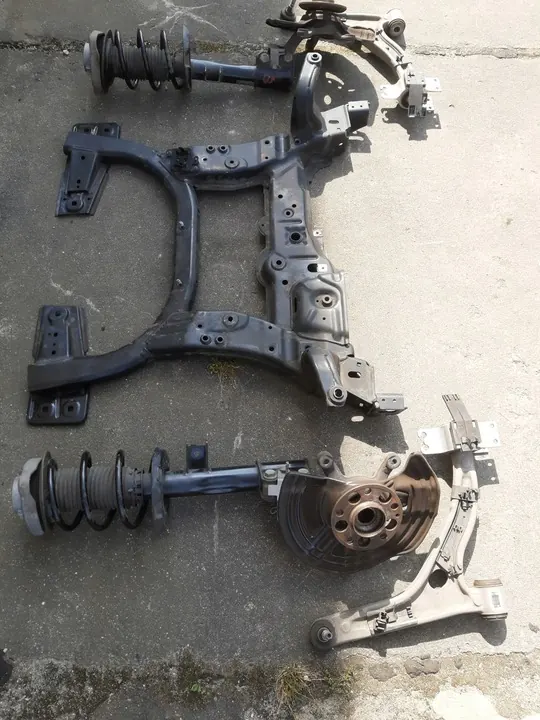 MERCEDES GLA 156 Sospensione Anteriore Braccio di Controllo OEM image 2